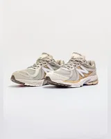 New Balance 860v2 Mars — головне фото товару