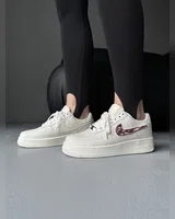 Nike Air Force 1 '07 LX Molten Metal Swoosh Rose Gold — головне фото товару