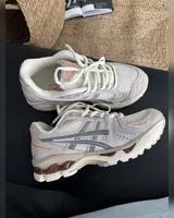 Asics Gel-Kayano 14 Peach/Cream — головне фото товару