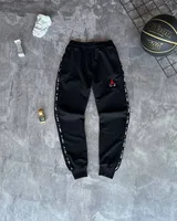 Nike — головне фото товару