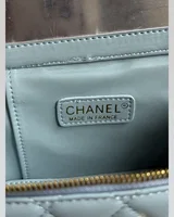 Chanel Classic Blue Lambskin Pearl Crush Vanity Bag Gold 16 х 10 х 8 см — головне фото товару