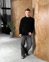 Sane Светр плюш чорний — головне фото товару