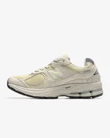New Balance 2002R «Light Bone Aluminium» — головне фото товару