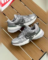 Nike V2K Runtekk Metallic Grey — головне фото товару