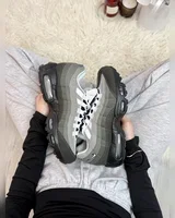 Nike Air 95 grey white — головне фото товару