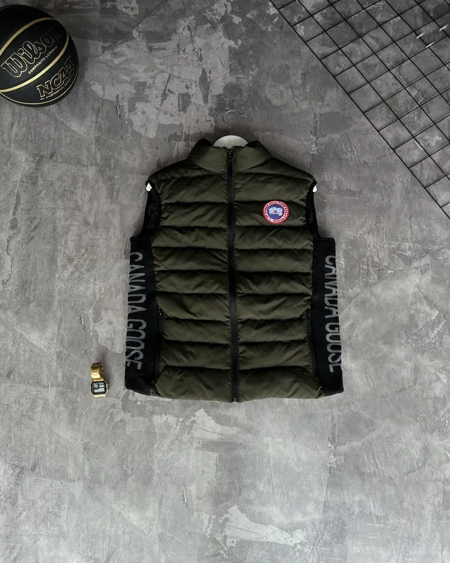Жилет Canada Goose — головне фото товару