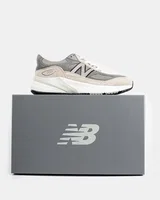 New Balance 990V6 — головне фото товару