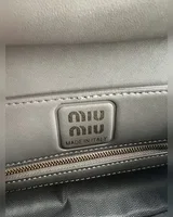 Miu Miu Leather Shoulder bag Grey — головне фото товару