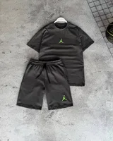 Nike — головне фото товару