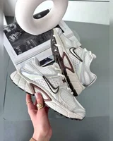 Nike V5 RNR Sail Fauna Brown — головне фото товару