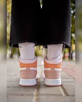 Nike Air Jordan 1 Retro Orange White Beige — головне фото товару