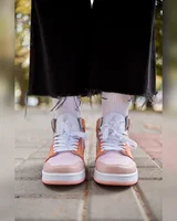 Nike Air Jordan 1 Retro Orange White Beige — головне фото товару