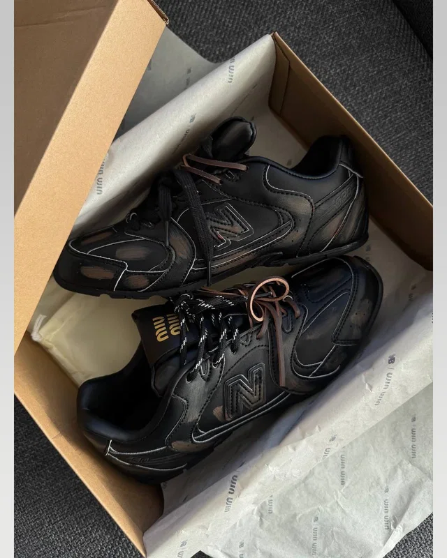 Miu Miu NB x Miu Black/Brown — головне фото товару