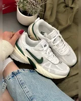 Nike V2K Runtekk Green — головне фото товару