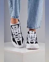 New Balance 530 White Black v2 — головне фото товару